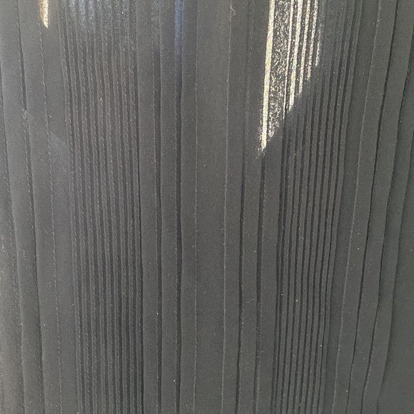 Flowy Navy Diane Von Furstenberg Top - Picture 5 of 9